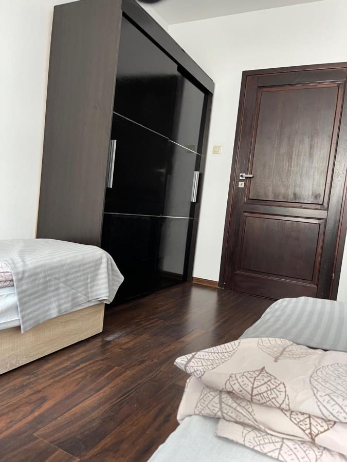 Tylna 8 Apartments Лодзь Екстер'єр фото
