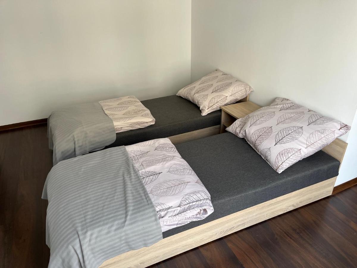 Tylna 8 Apartments Лодзь Екстер'єр фото